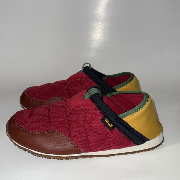 Teva Re Ember Moccasin Persian Red/Brown Multi kids size 4 - Picture 2 of 8